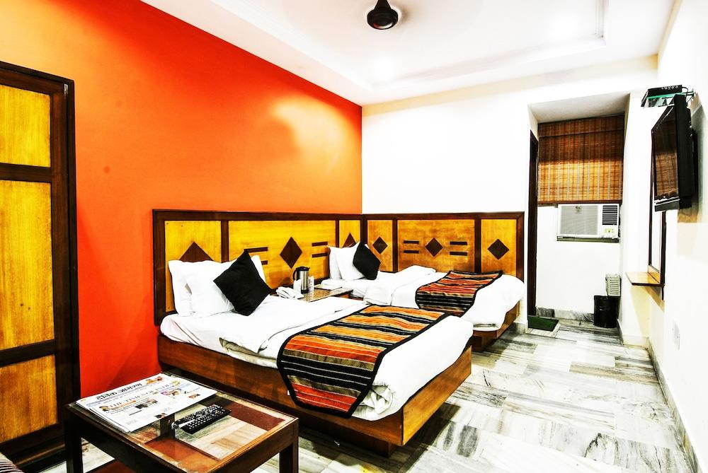 Hotel O Paharganj Near Railway Station Formerly Chand Palace New Delhi Exterior photo