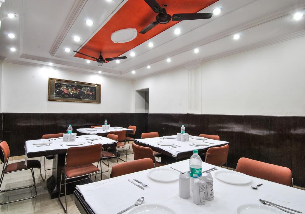 Hotel O Paharganj Near Railway Station Formerly Chand Palace New Delhi Exterior photo