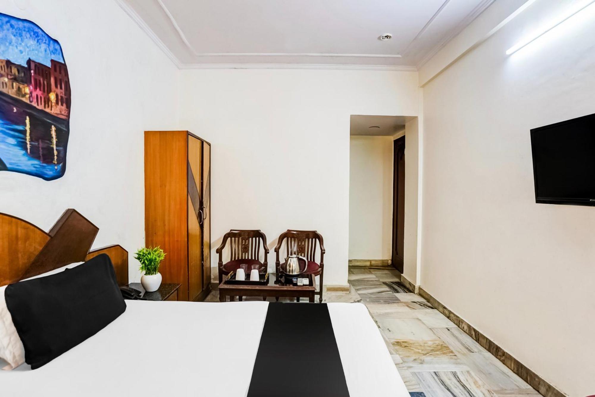 Hotel O Paharganj Near Railway Station Formerly Chand Palace New Delhi Exterior photo