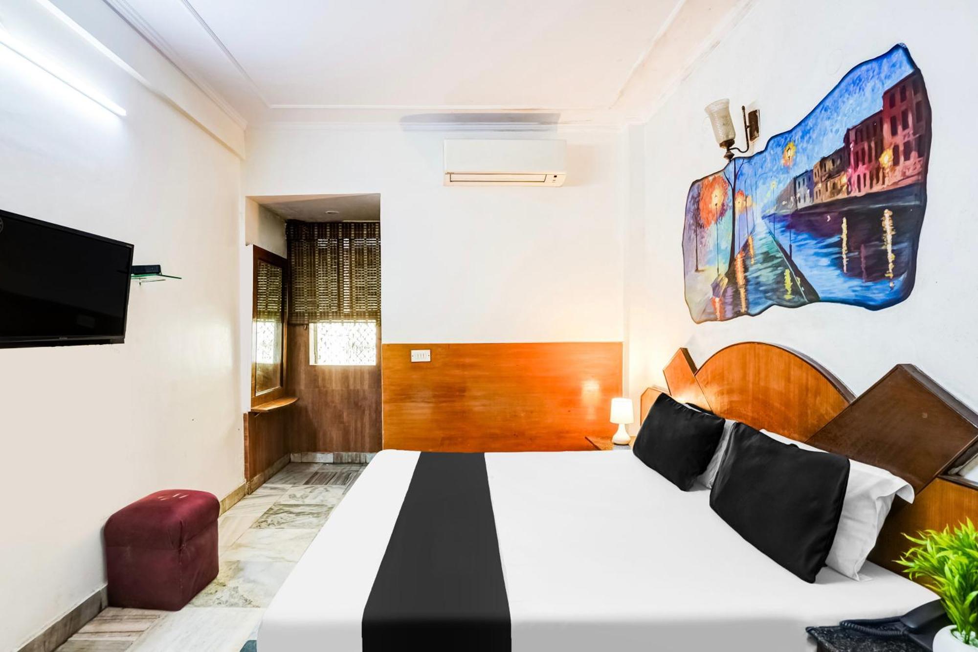 Hotel O Paharganj Near Railway Station Formerly Chand Palace New Delhi Exterior photo