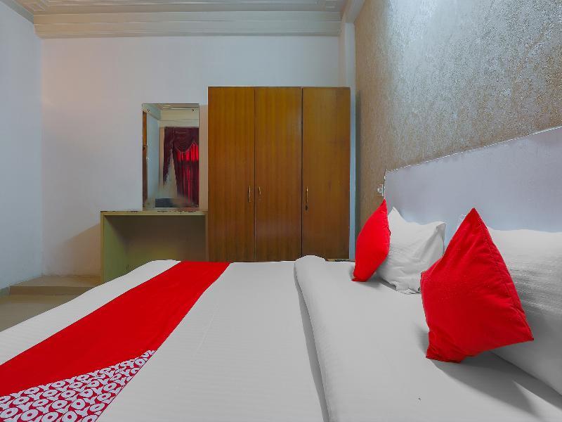 Hotel O Paharganj Near Railway Station Formerly Chand Palace New Delhi Exterior photo